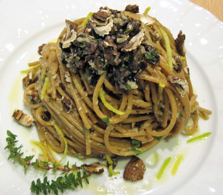 Spaghetti risottati ai funghi e limone - La mia cucina ...